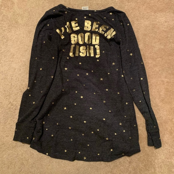 Victoria’s Secret Pink Henley Sleep Shirt in Size Medium - Picture 2 of 2